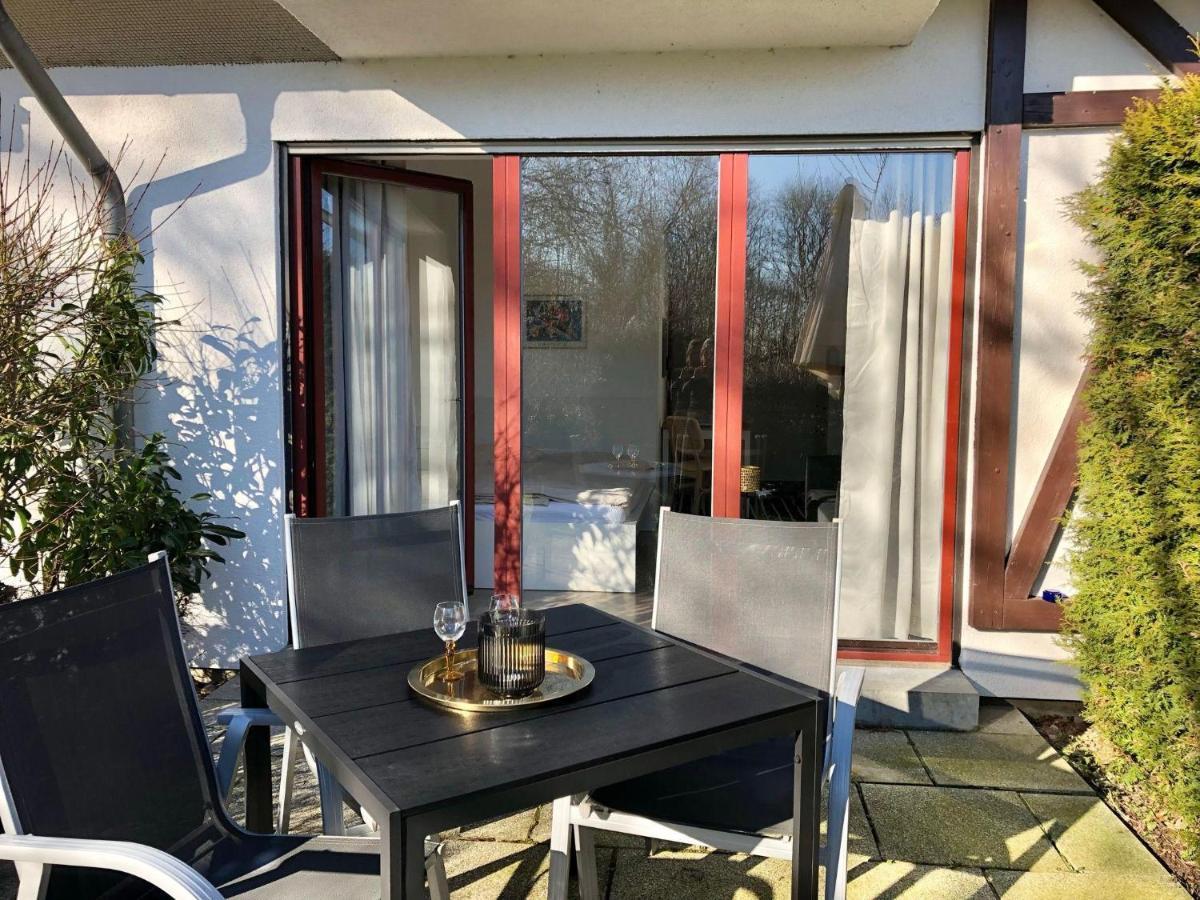 Ferienwohnung-Klaus-Stoertebeker-Mit-Sonnenterrasse-Garten-Zwischen-Strand-Wald-Und-Wiese Gustow  Exterior photo