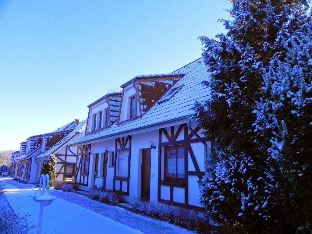 Ferienwohnung-Klaus-Stoertebeker-Mit-Sonnenterrasse-Garten-Zwischen-Strand-Wald-Und-Wiese Gustow  Exterior photo